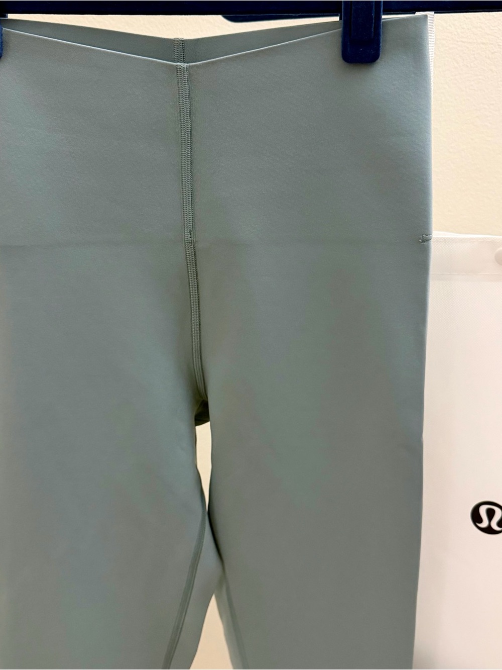 NWT Lululemon Glow Up HR Tight 28" Carob Blue Sage Green Size 6 - Picture 2 of 4